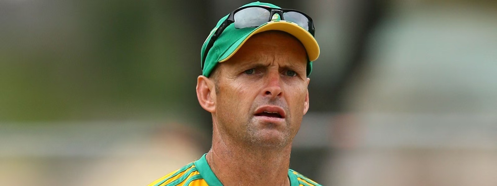 இலங்கை அணியின் புதிய பயிற்சிவிப்பாளர்